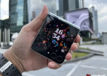 Samsung Galaxy Z Flip5 Review