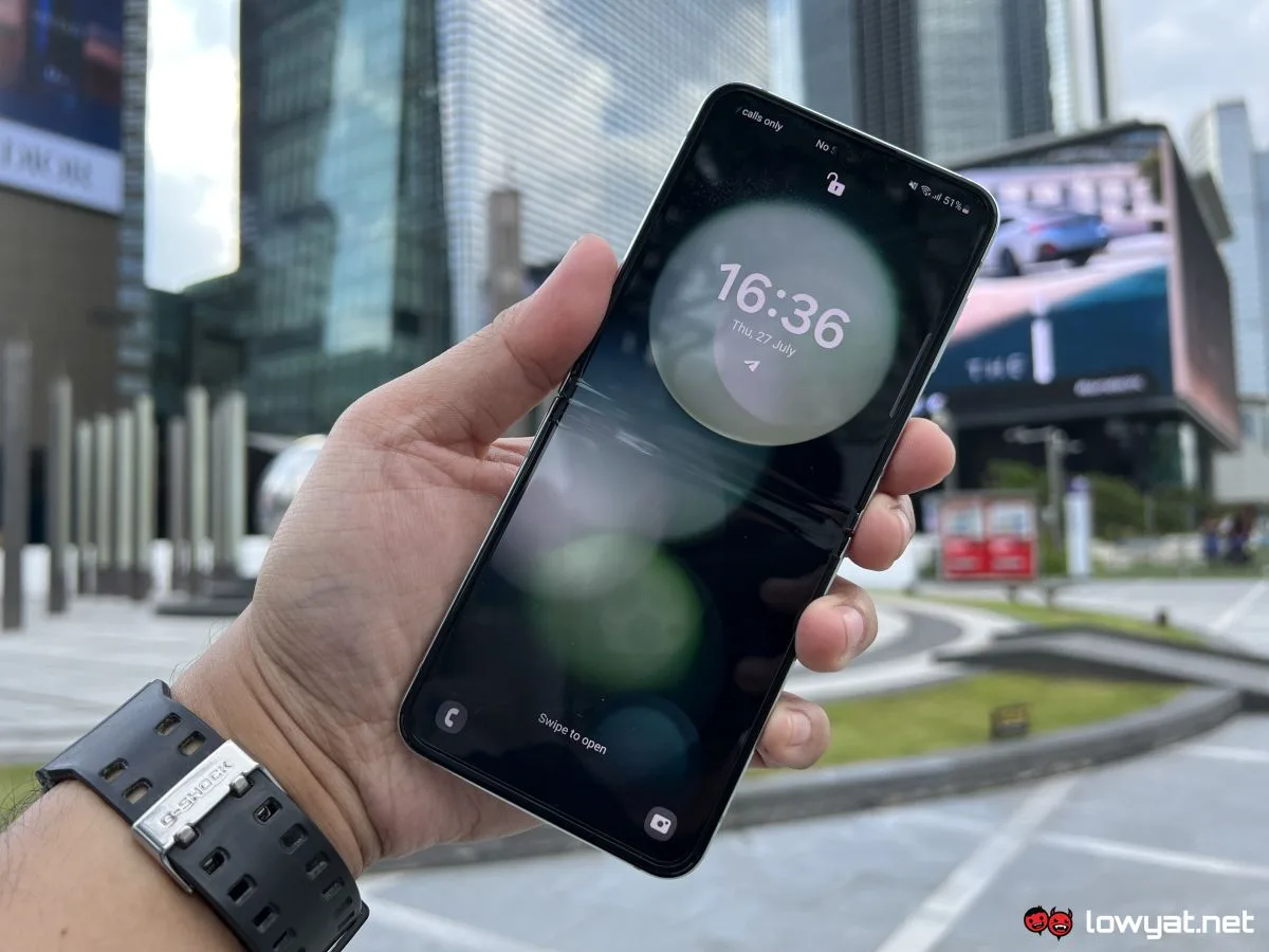 Samsung Galaxy Z Flip5 Review