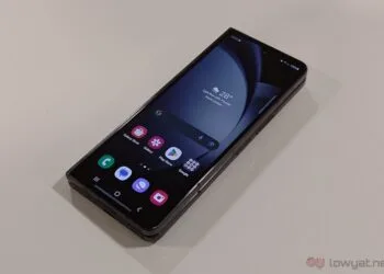Samsung Galaxy Z Fold5 front