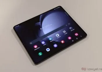 Samsung Galaxy Z Fold5 front open