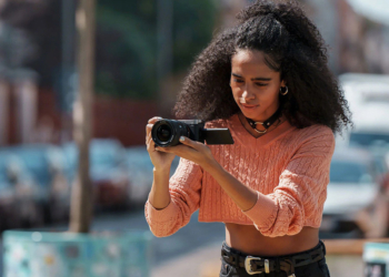 Sony A7C II A7CR launch global