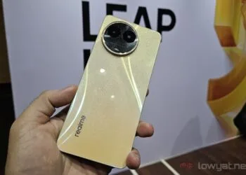 realme 11 back