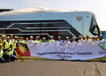 sarawak kuching tram art autonomous rail transit