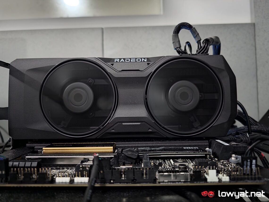 AMD-Radeon-RX-7800-XT-1