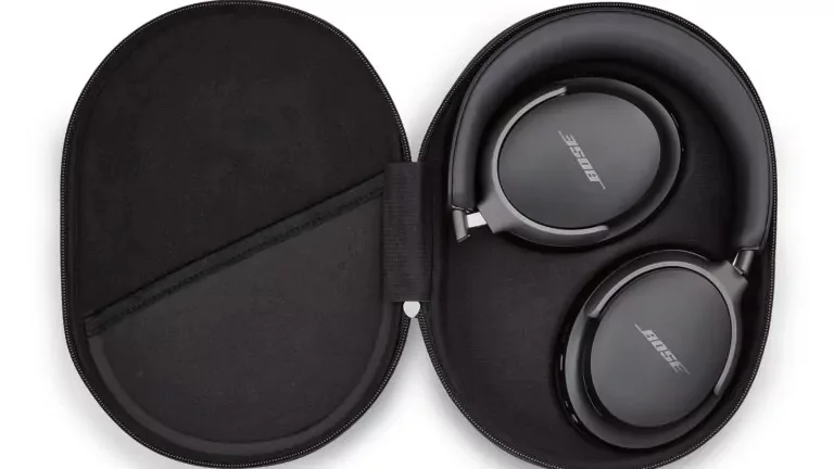 Bose QuietComfort Ultra Headphones w case