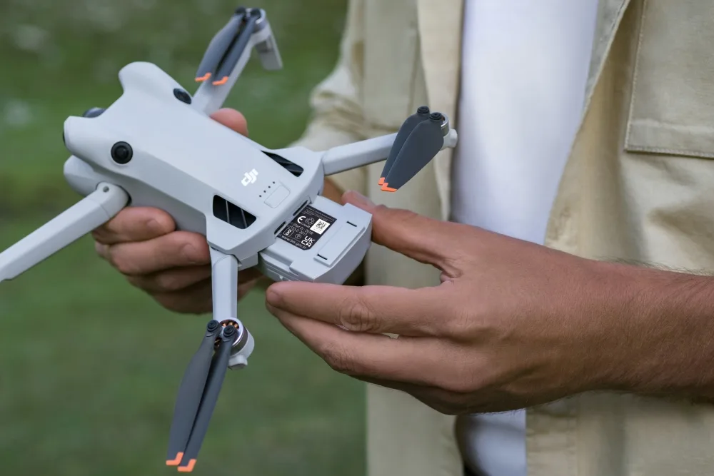 DJI Mini 4 Pro in hand