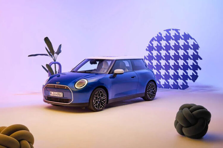 MINI Cooper EV 2024