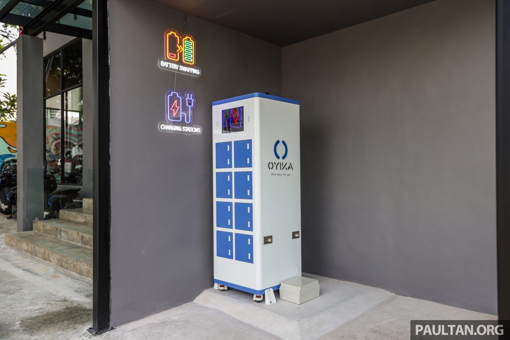 RydeEV paultan Oyika battery swap station