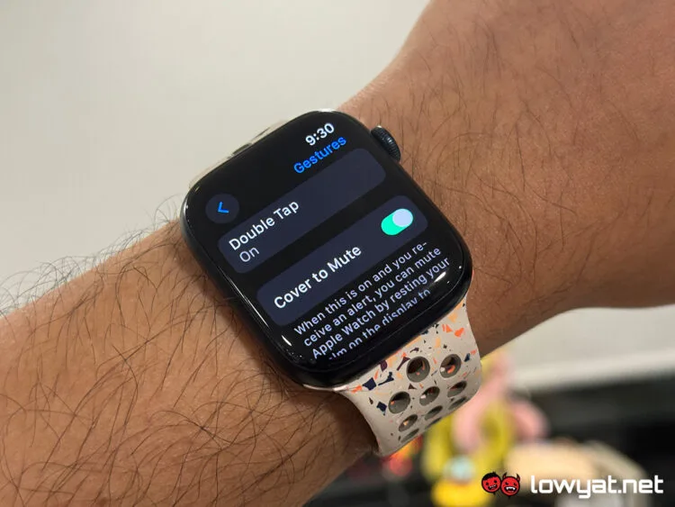 Apple Watch watchOS 10.1 Double Tap