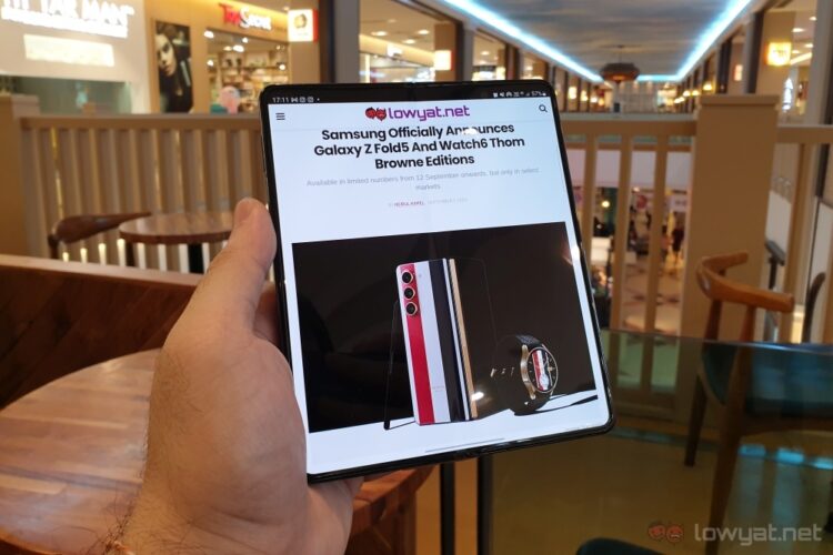 Samsung Galaxy Z Fold5 unfold