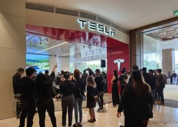 Tesla Experience Centre Pavilion Damansara Heights