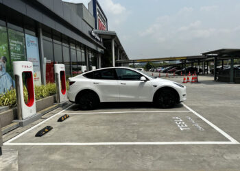 Tesla first Supercharger station Johor