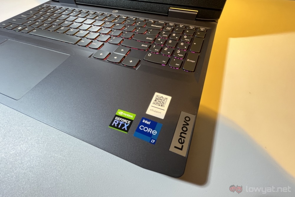 Lenovo LOQ 15IRH8, i7-13620H -  External Reviews