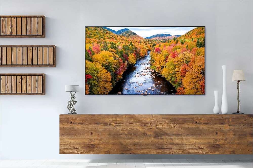 Samsung AU7000 65-inch 4K UHD