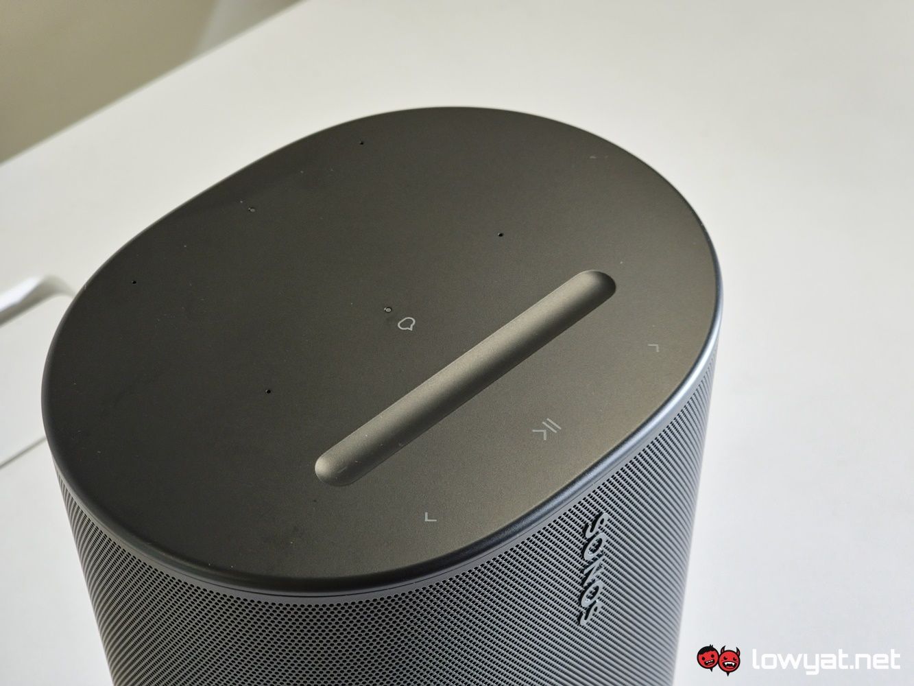 Sonos Move 2 Lightning Review: The Hard-Hitting Sequel 