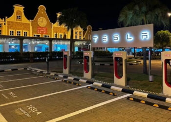 tesla supercharger melaka
