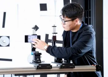 vivo HQ optics lab 3
