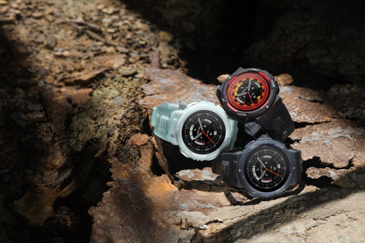 Amazfit Active Edge with rugged design, GPS, up to 16 days battery