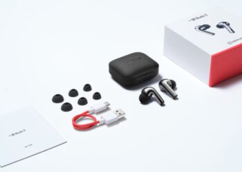 OnePlus Buds 3 contents