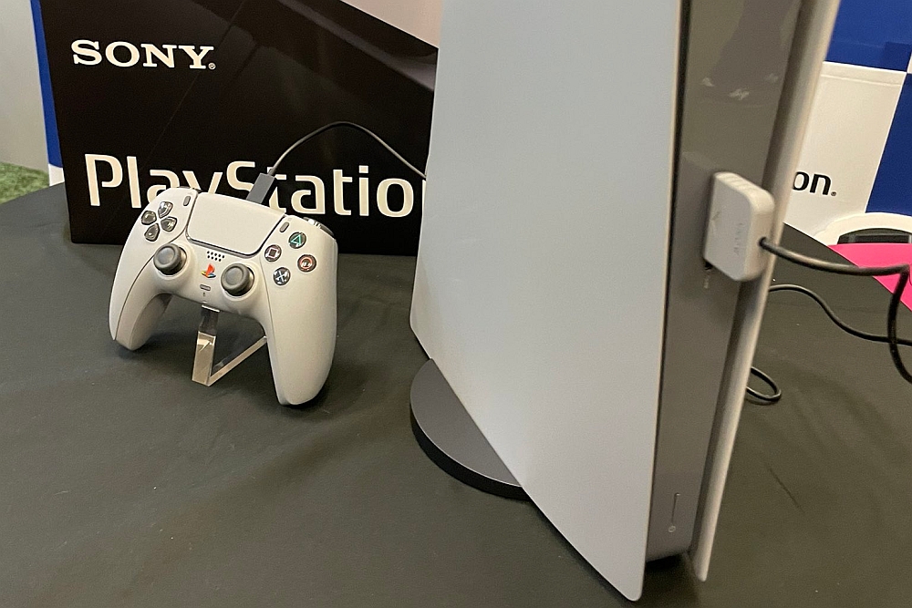 Outgoing PlayStation CEO Jim Ryan Gets A Unique PS1-Themed PS5 