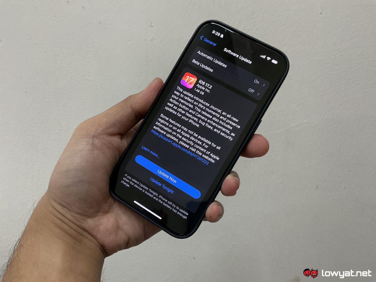 Apple iOS 17.2 iPhone 15 Pro update