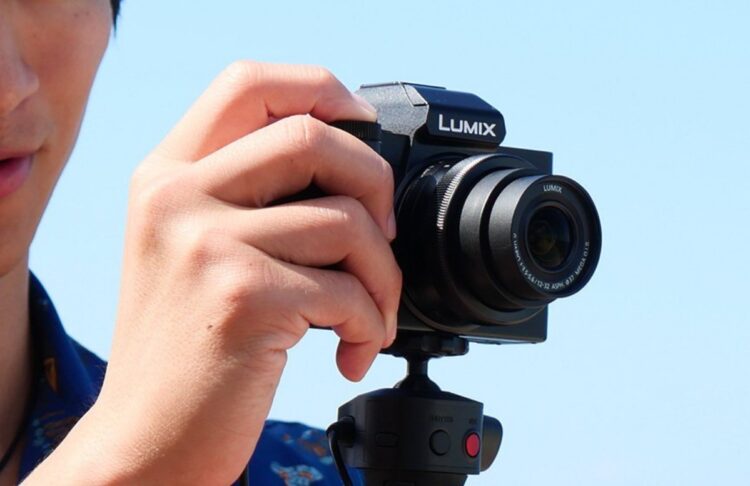 panasonic lumix g100d announced