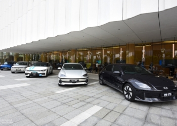 Myzeva EV drive cars