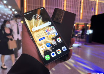 honor magic v2