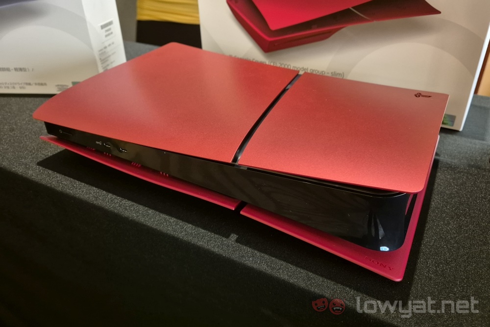 PS5 slim plates Volcanic Red