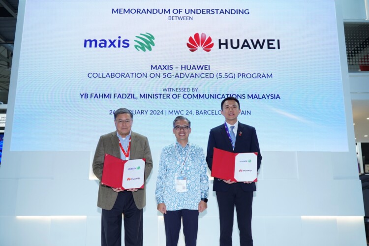 Maxis Huawei MOU 5G-Advanced MWC 2024