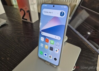 Meizu 21 front