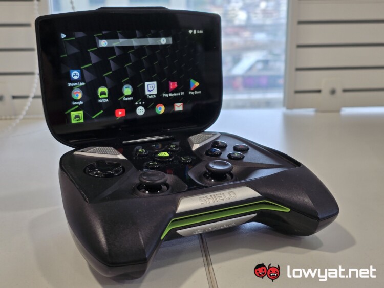 NVIDIA Shield Handheld 2013 1