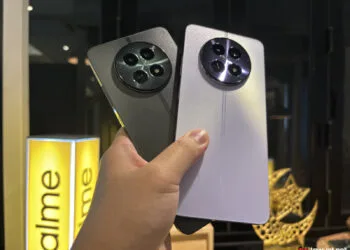 realme 12