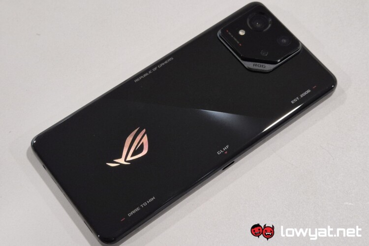 ASUS ROG Phone 8