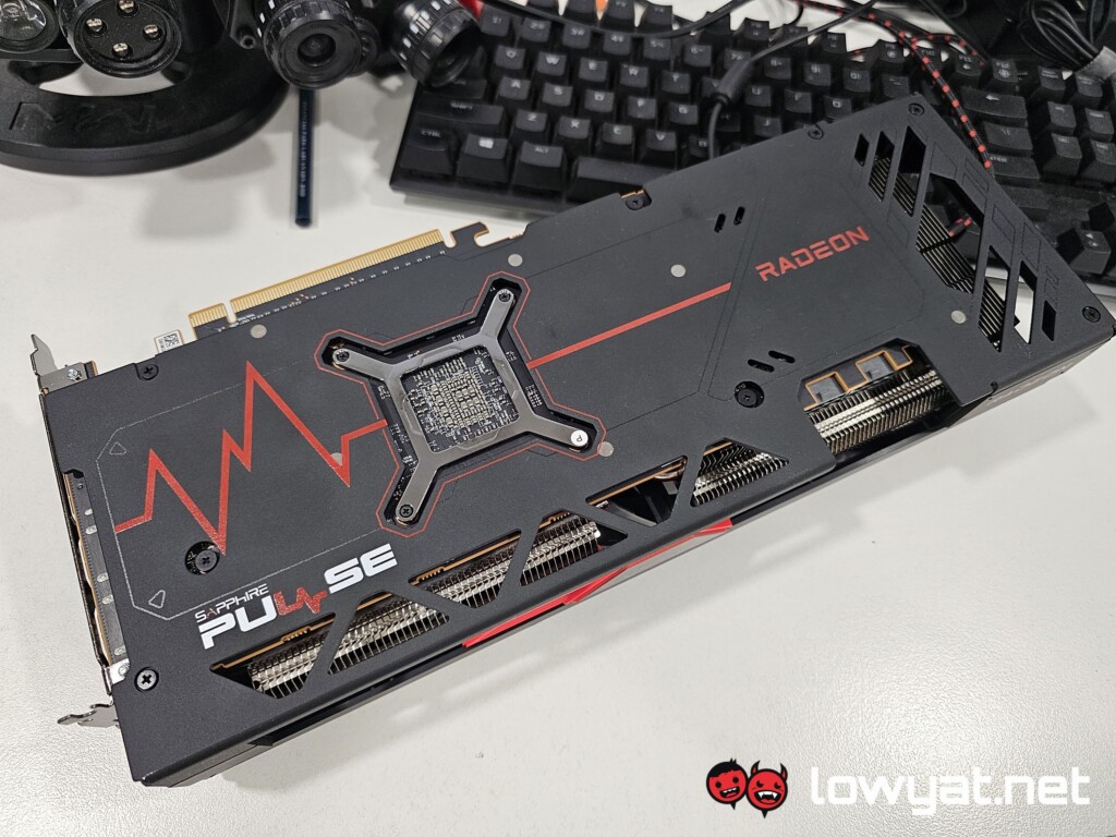 Sapphire-Pulse-Radeon-RX-7900-GRE-4