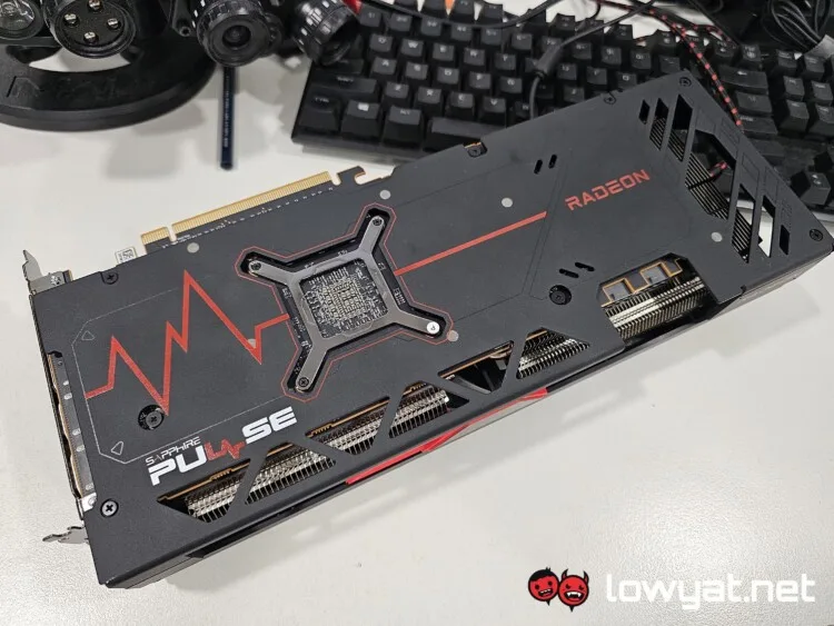Sapphire-Pulse-Radeon-RX-7900-GRE-4
