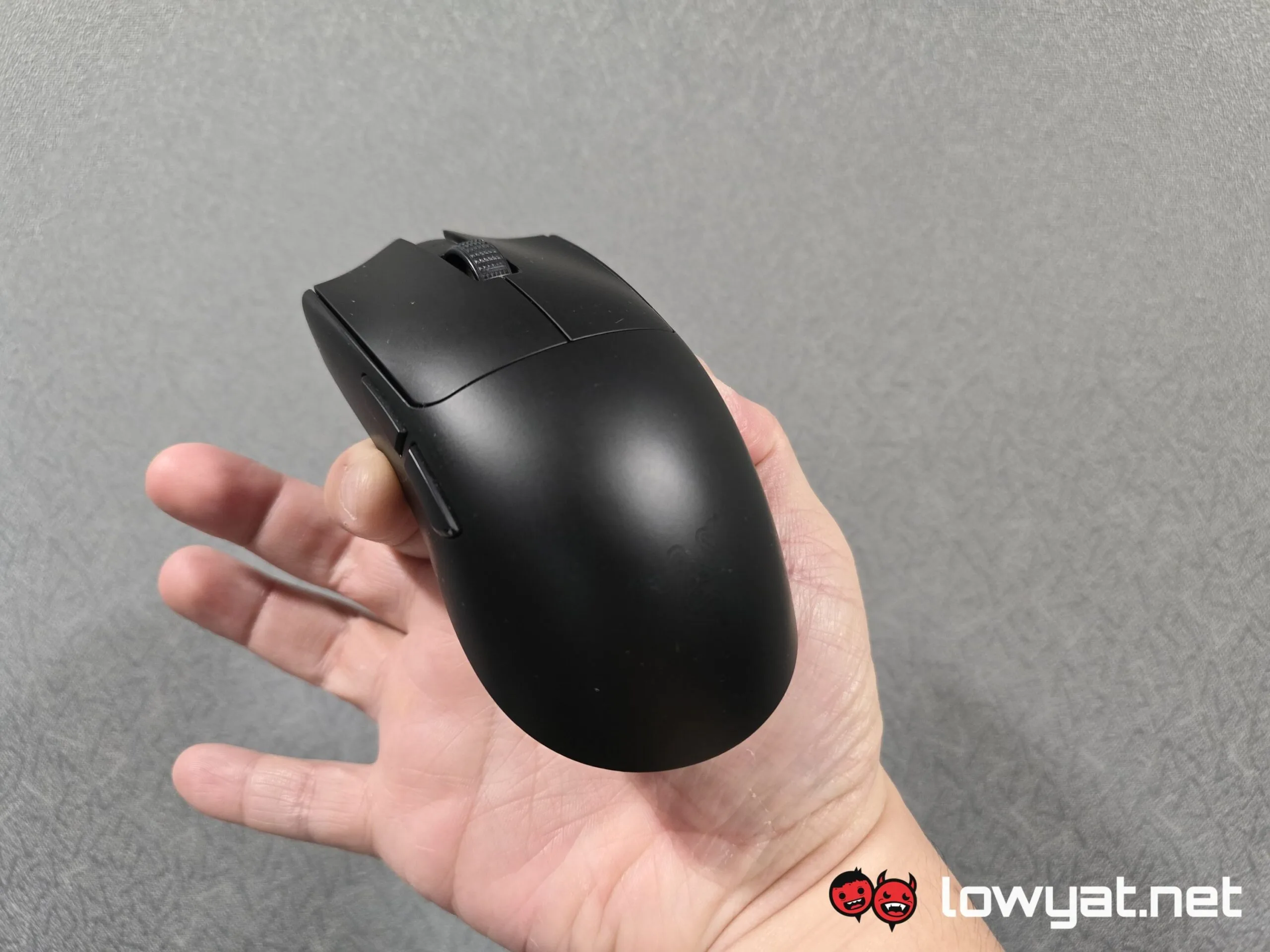 Razer-Viper-V3-Pro-9