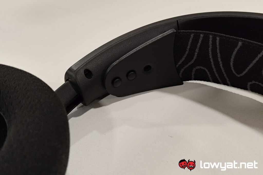 SteelSeries Arctis Nova 5 Wireless band