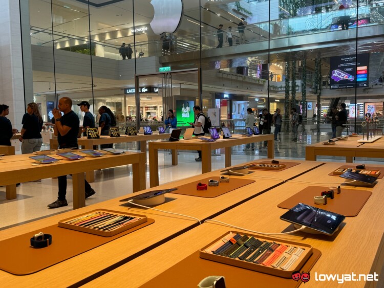 apple store trx interior