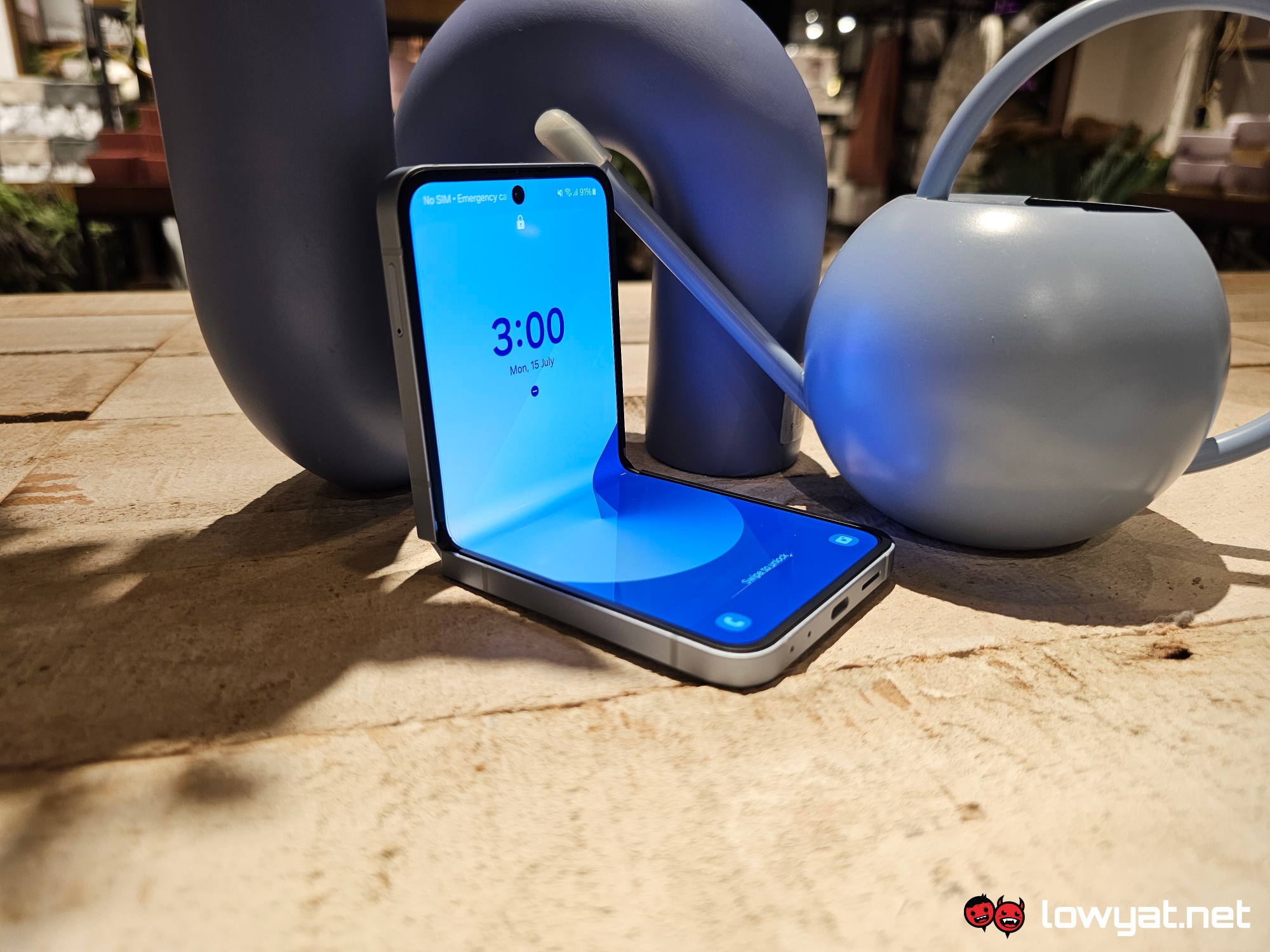 Samsung Galaxy Z Flip6 Hands On