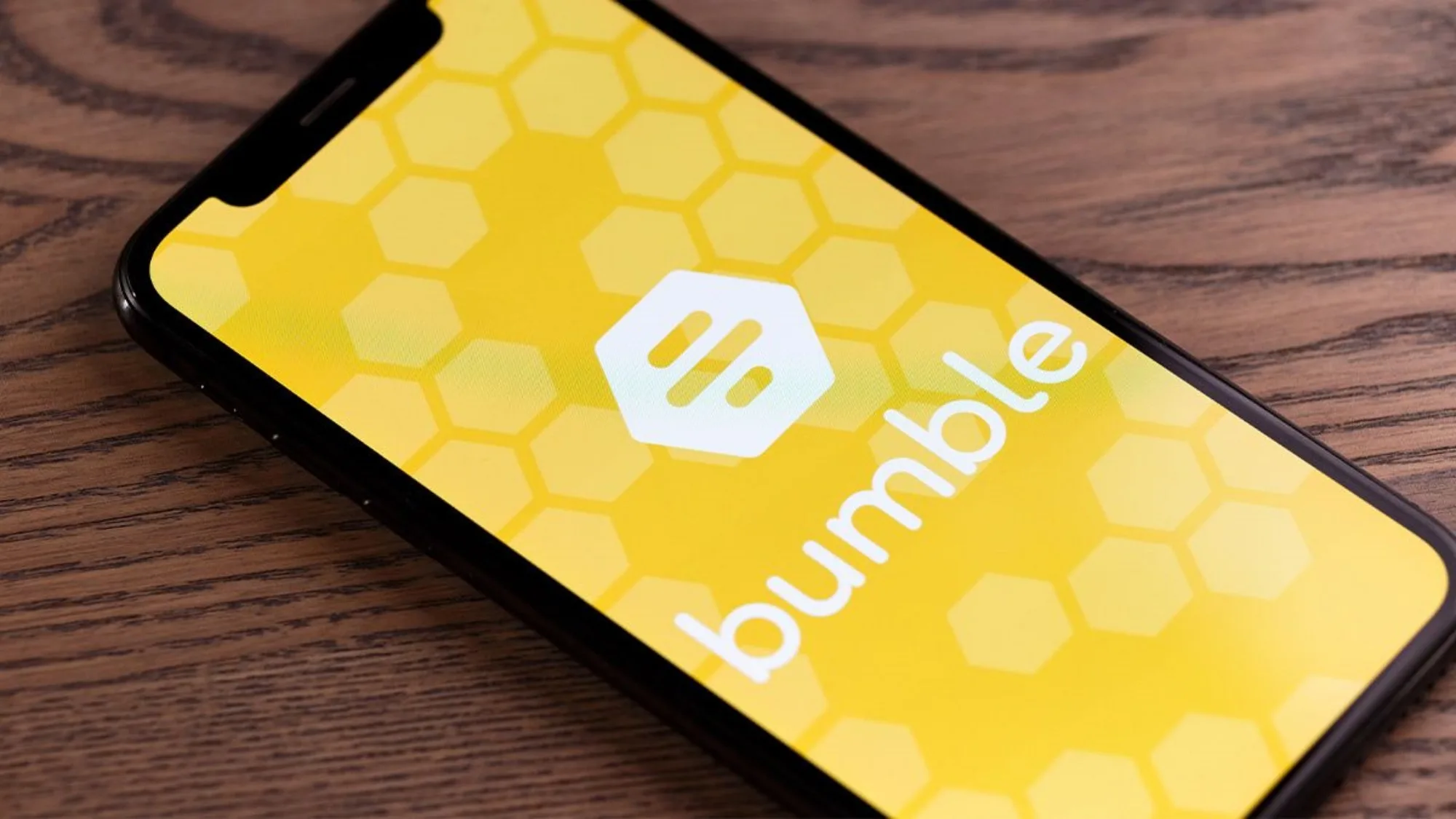 DatingApps-PrivacyBug