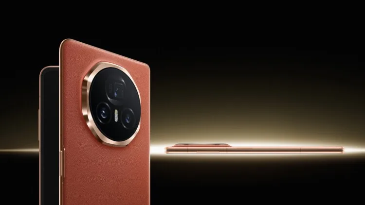 HONOR Magic V3