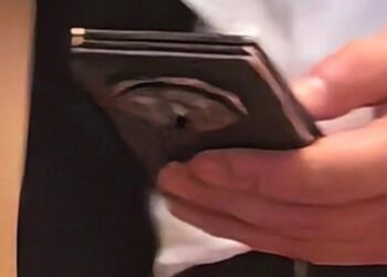 Huawei tri-folding device leaked again