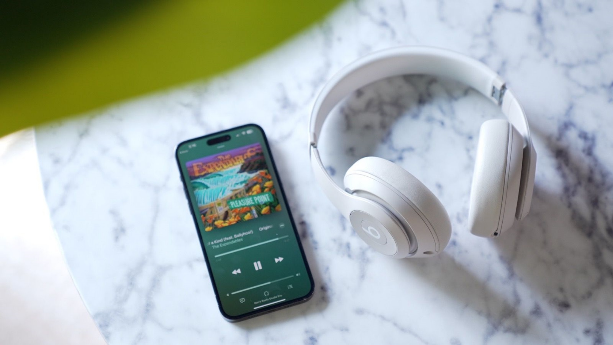 NEW-Apple-Beats-AudioSharing