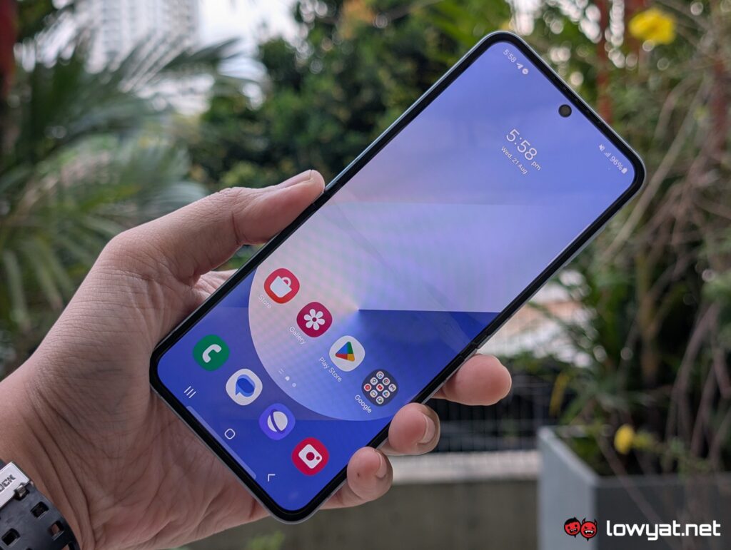 Samsung Galaxy Z Flip6 review