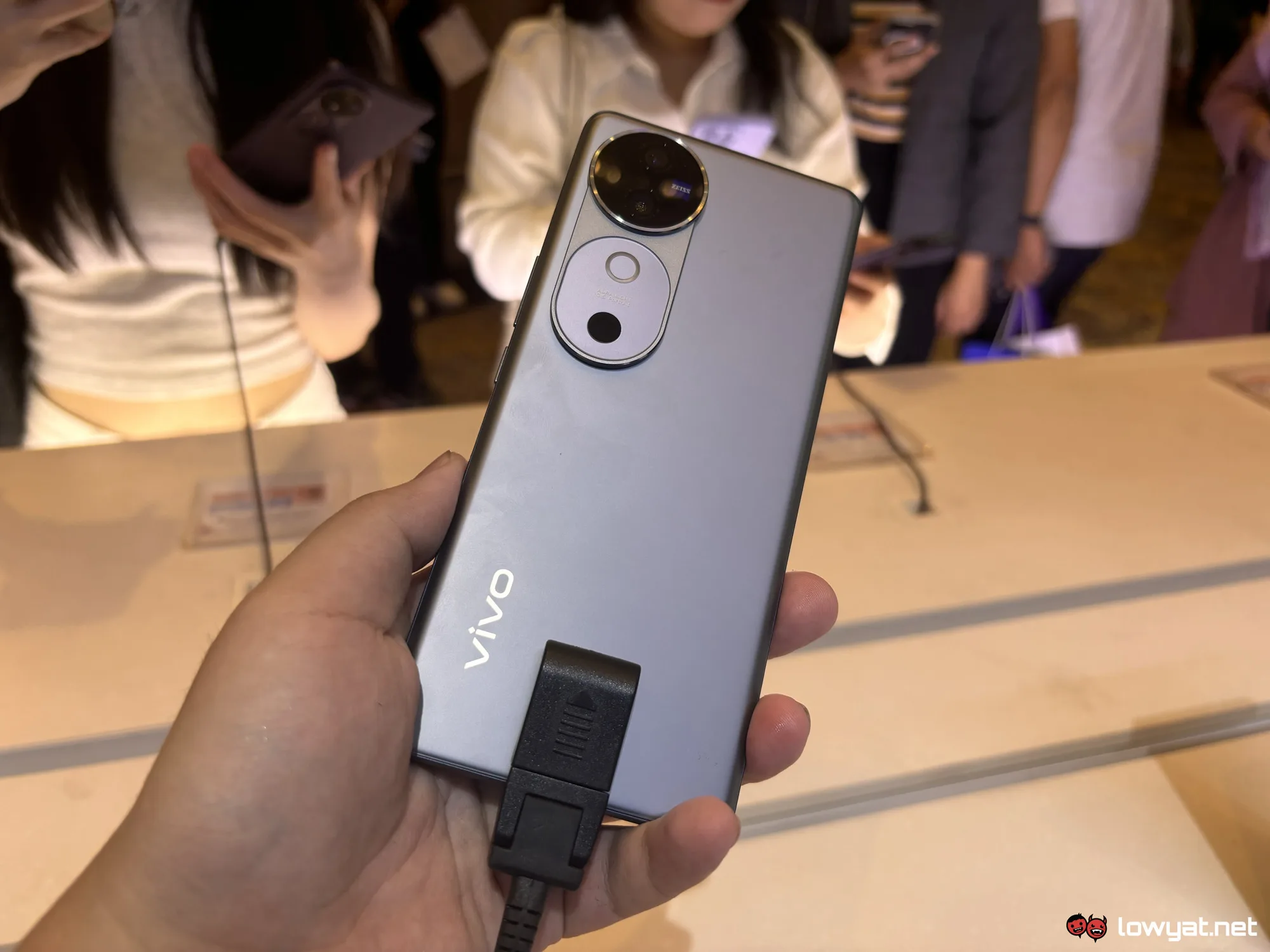 vivo V40 series
