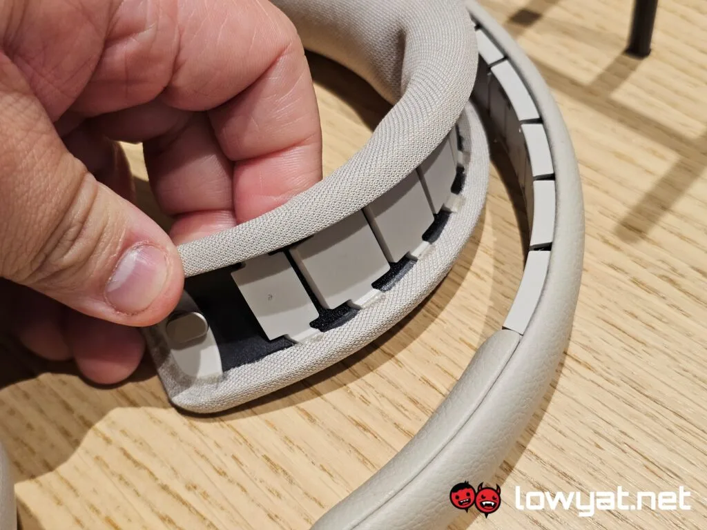 Bang-Olufsen-Beoplay-H100-3