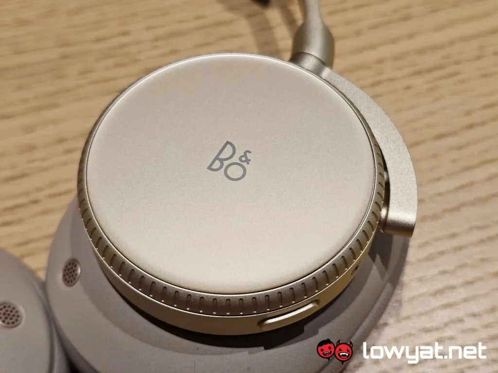 Bang-Olufsen-Beoplay-H100-4