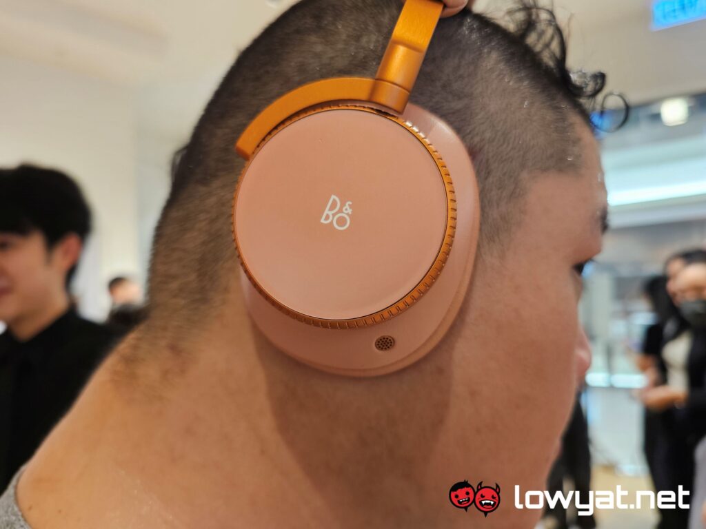 Bang-Olufsen-Beoplay-H100-8