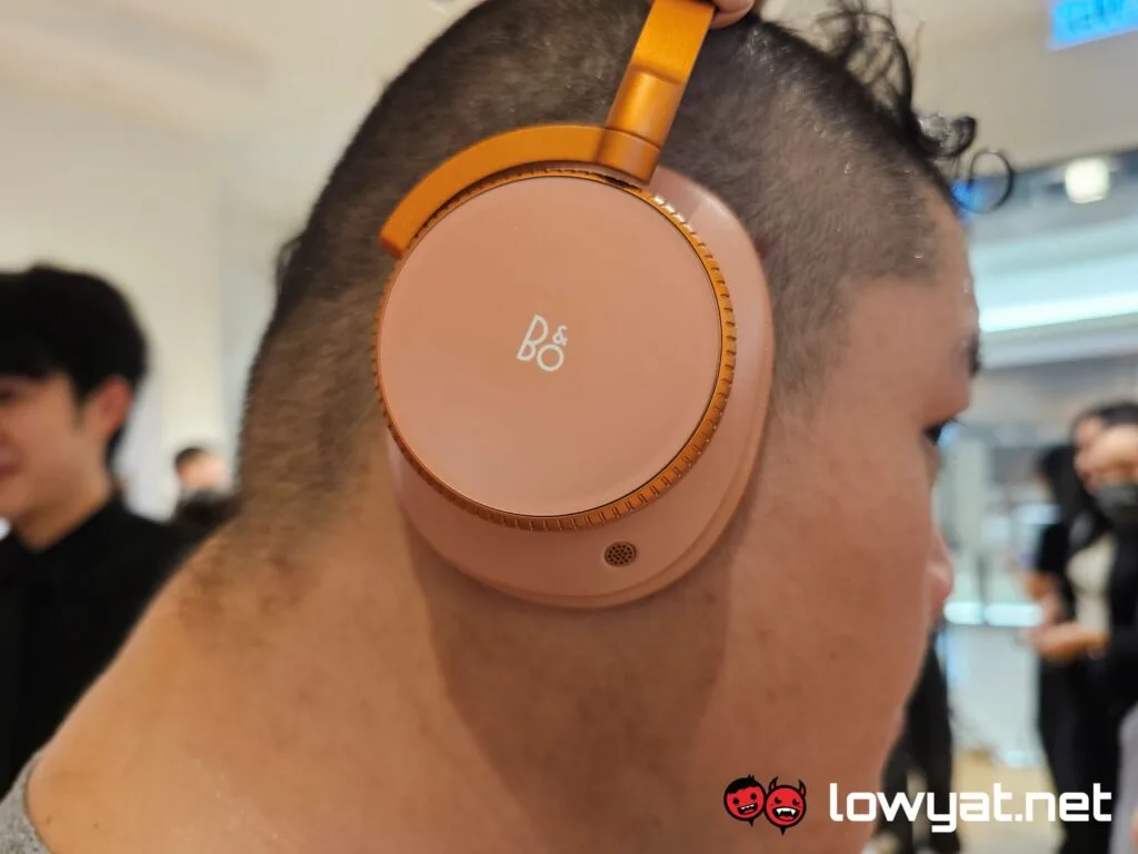 Bang-Olufsen-Beoplay-H100-8